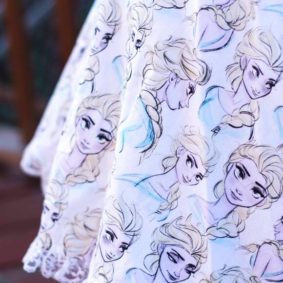 Frozen Elsa Handmade 50's Style Pin-up apron - One of a kind! - Picture 7 of 7